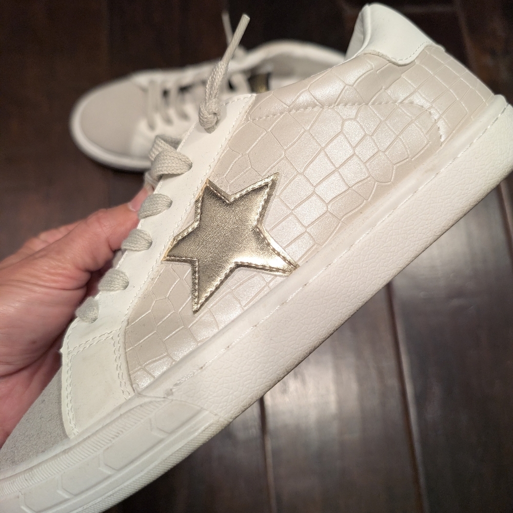 Vintage Havana Rush Sneakers - Stone Croc Size 8